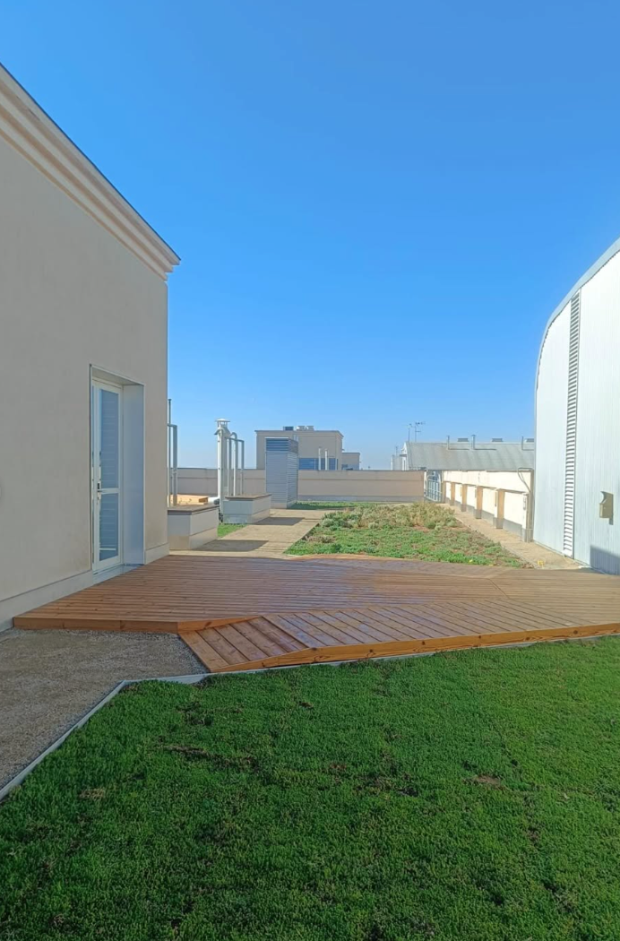 The transformation of the  Agrobiotech Park roof into a space for leisure and relaxation  